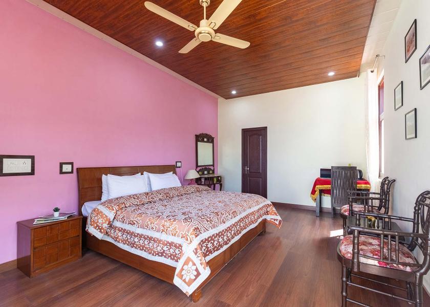 Uttarakhand Ranikhet Bedroom