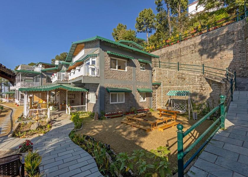 Himachal Pradesh Parwanoo Hotel Exterior