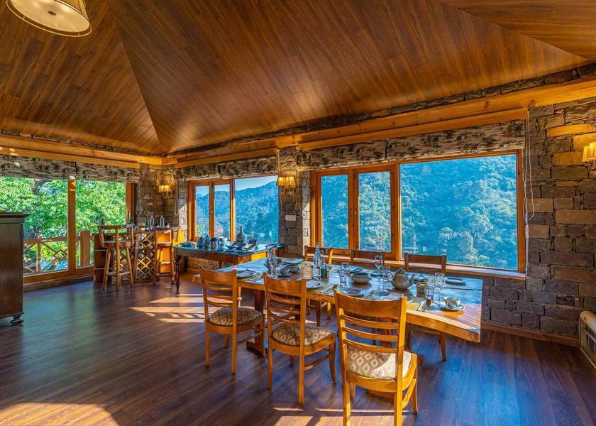 Himachal Pradesh Solan Bar/lounge