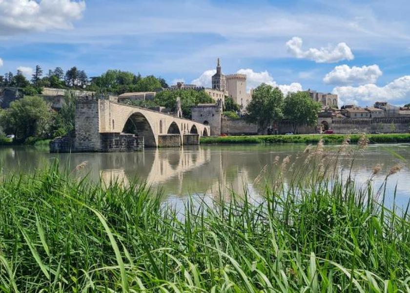 Provence-Alpes-Côte d'Azur Avignon Attractions