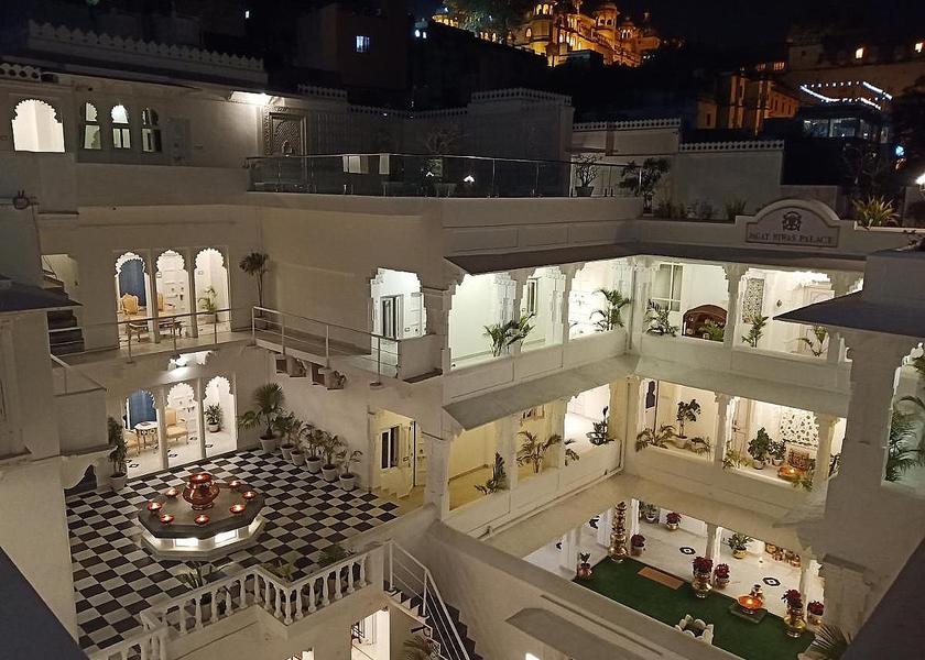 Rajasthan Udaipur Hotel Exterior