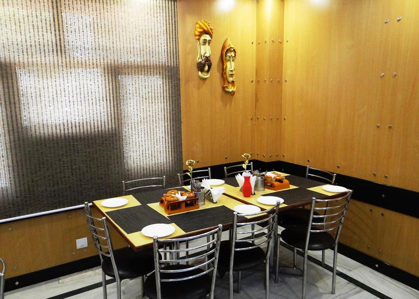 Uttar Pradesh Noida Food & Dining