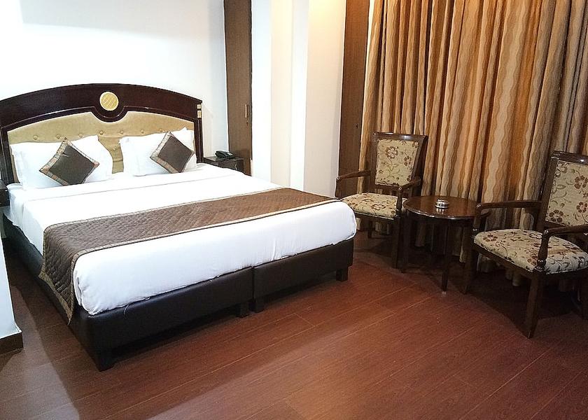 Delhi Delhi Room
