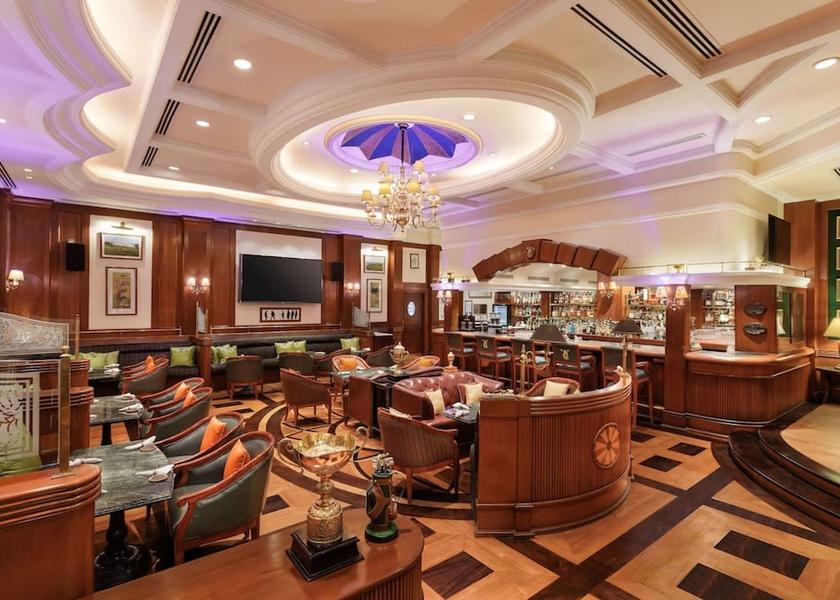 Delhi Delhi Bar (on property)