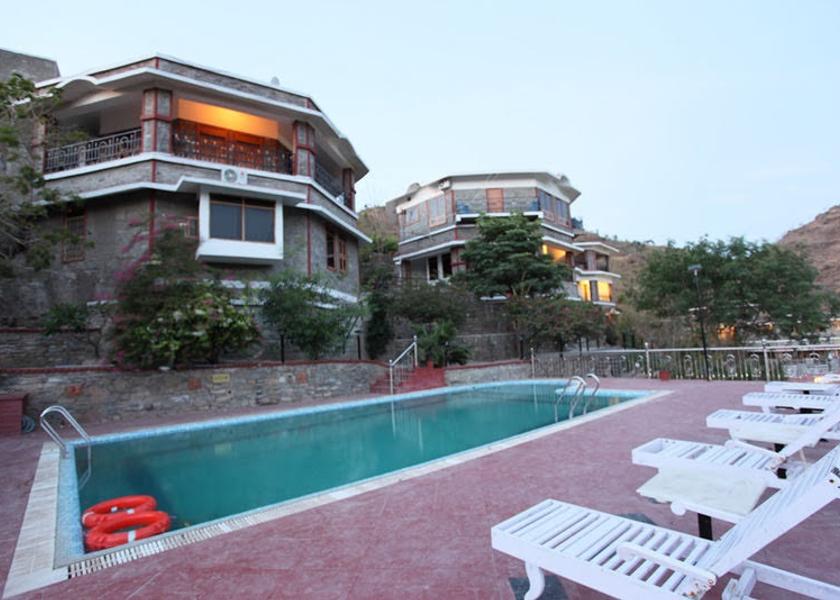 Rajasthan Kumbhalgarh Pool