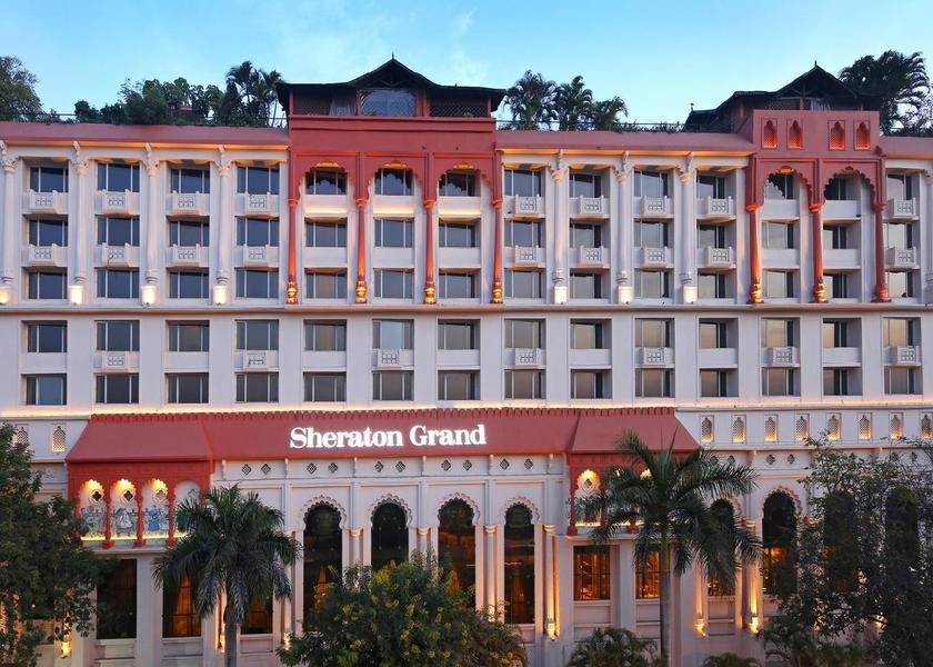 Maharashtra Pune Hotel Exterior