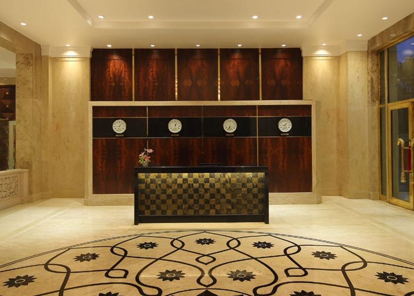 Maharashtra Pune Public Areas