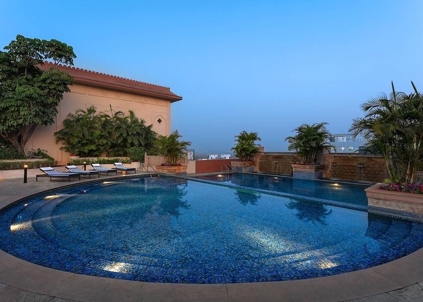 Maharashtra Pune Pool