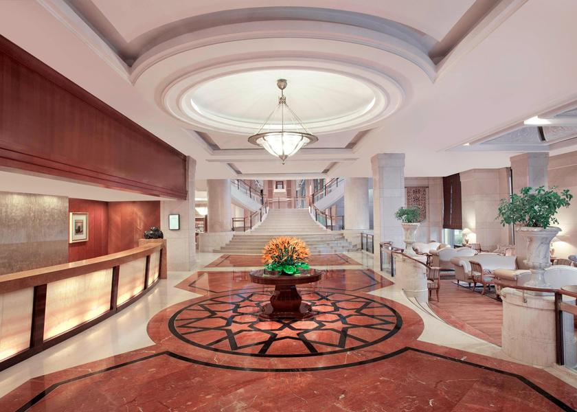 Delhi Delhi Lobby