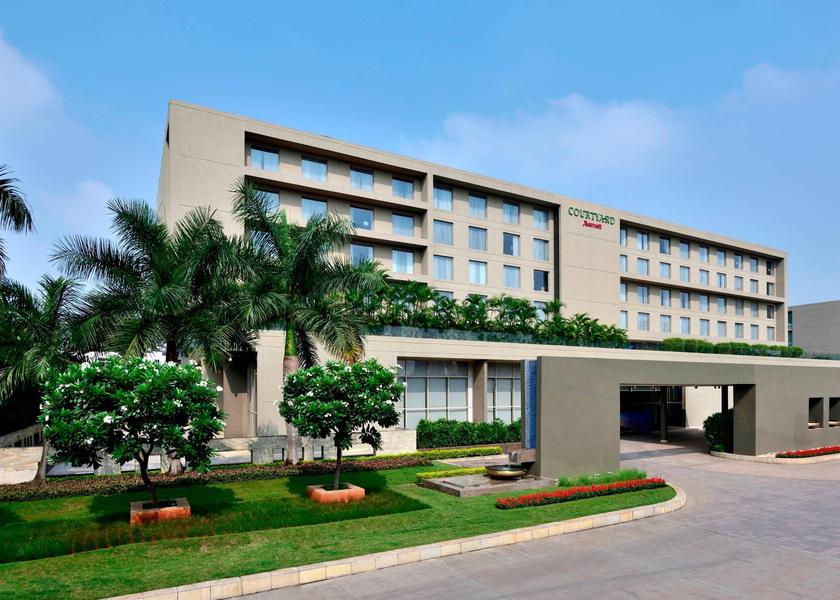 Maharashtra Pune Entrance