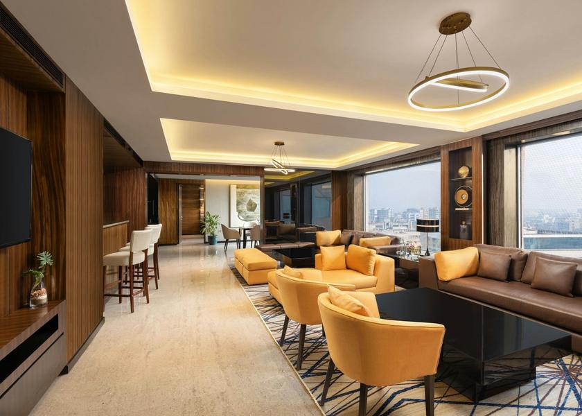 Maharashtra Mumbai Grand Suite Living Room