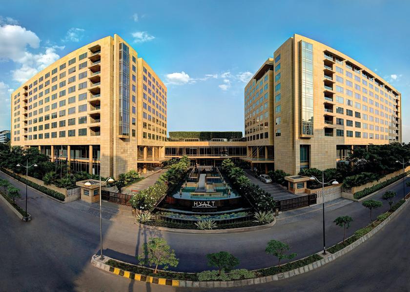 Maharashtra Pune Hotel Exterior