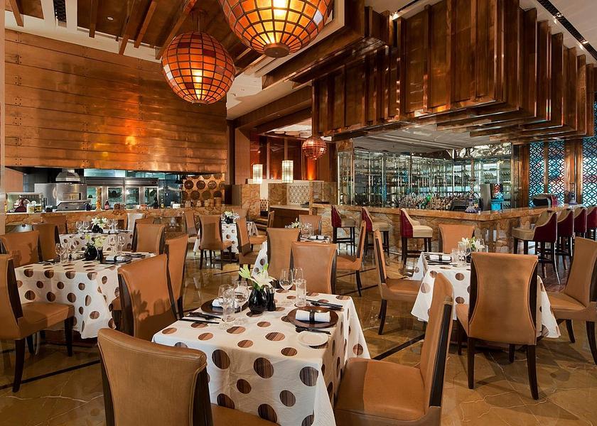 Delhi Delhi Food & Dining