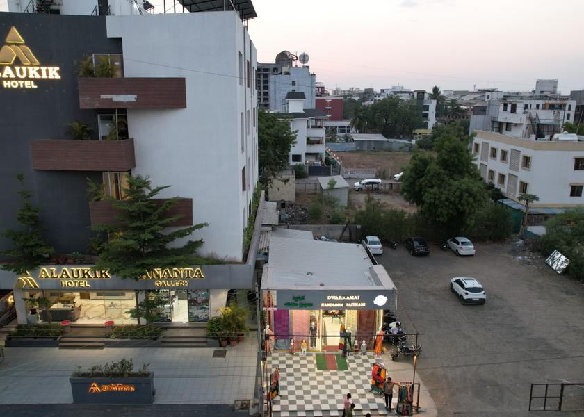 Maharashtra Shirdi Hotel Exterior