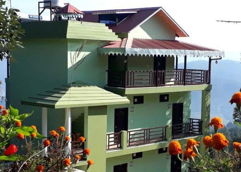 Uttarakhand Kausani Executive Room	