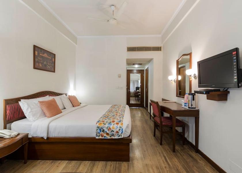 Uttar Pradesh Meerut Deluxe Room