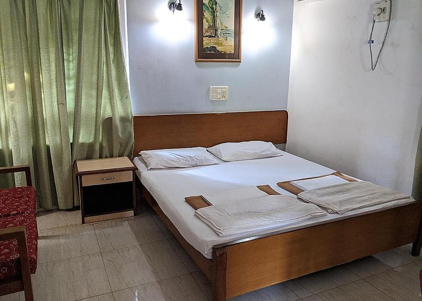 Goa Ponda AC ROOM