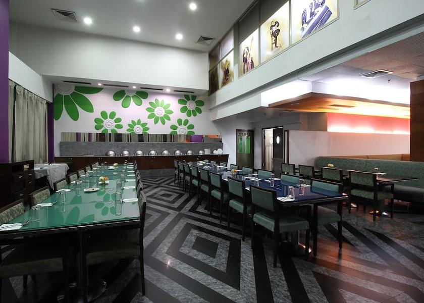 Uttar Pradesh Gorakhpur Food & Dining