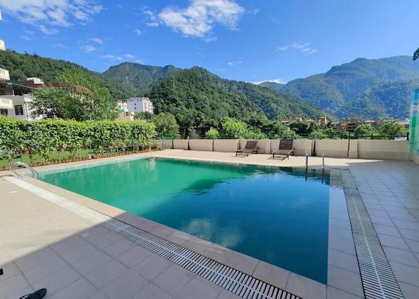 Uttarakhand Rishikesh Pool