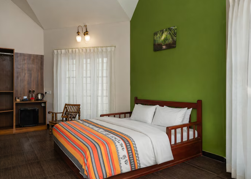 Karnataka Baichanalli Private AC Villa with Garden View