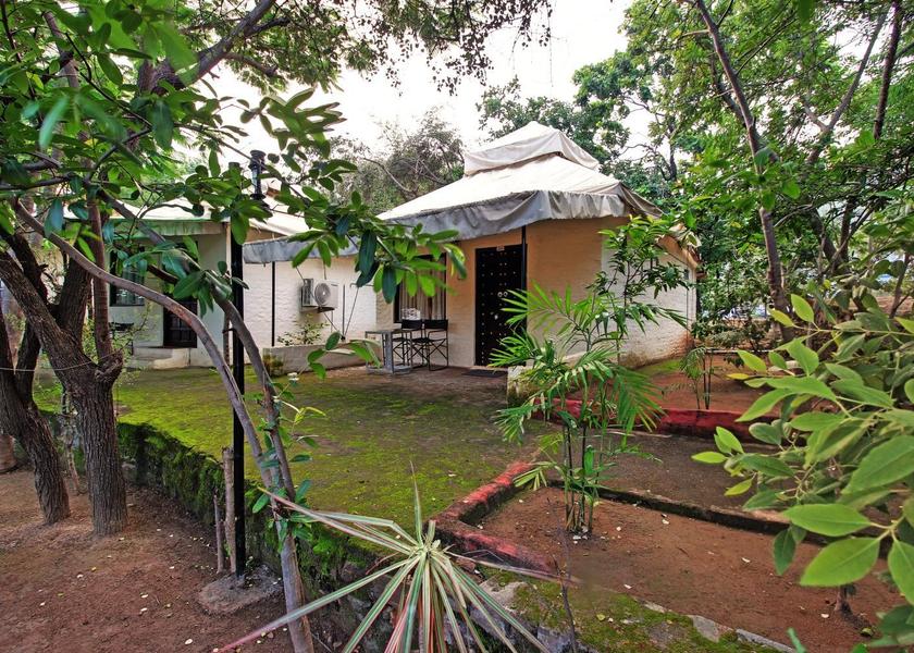 Rajasthan Kumbhalgarh Hotel Exterior