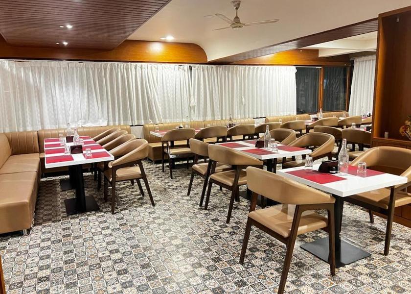 Maharashtra Lonavala Food & Dining