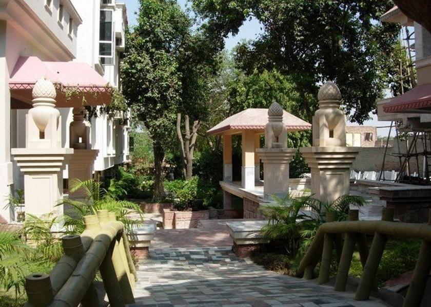 Uttar Pradesh Vrindavan Outdoors