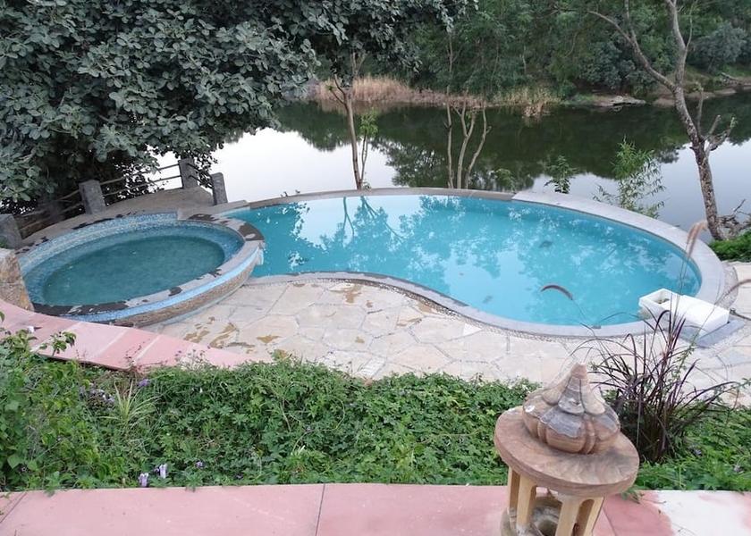 Rajasthan Kumbhalgarh Pool