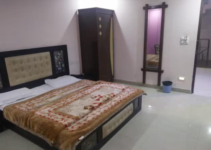 Uttarakhand Roorkee Deluxe AC Standard
