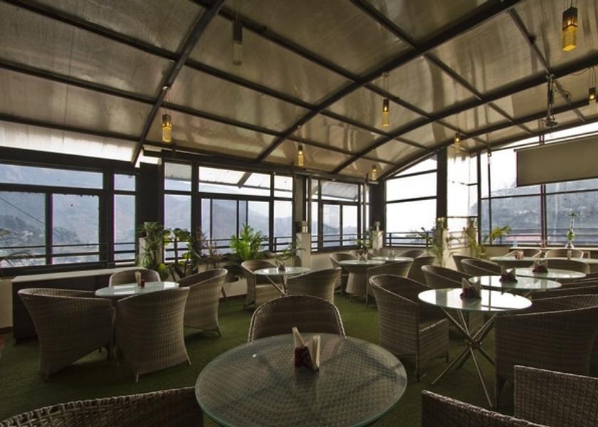 Himachal Pradesh Dharamshala Food & Dining