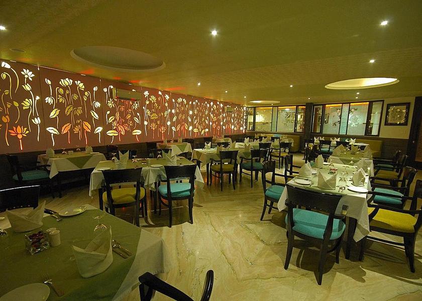 Rajasthan Udaipur Food & Dining