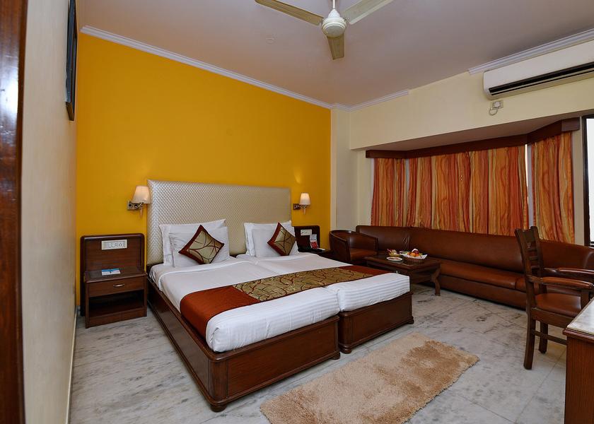 Delhi Delhi Deluxe Double Room