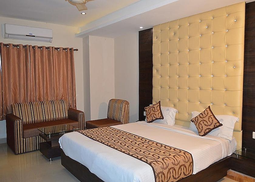 Uttar Pradesh Prayagraj Standard Double Room, 1 King Bed, Accessible, Smoking