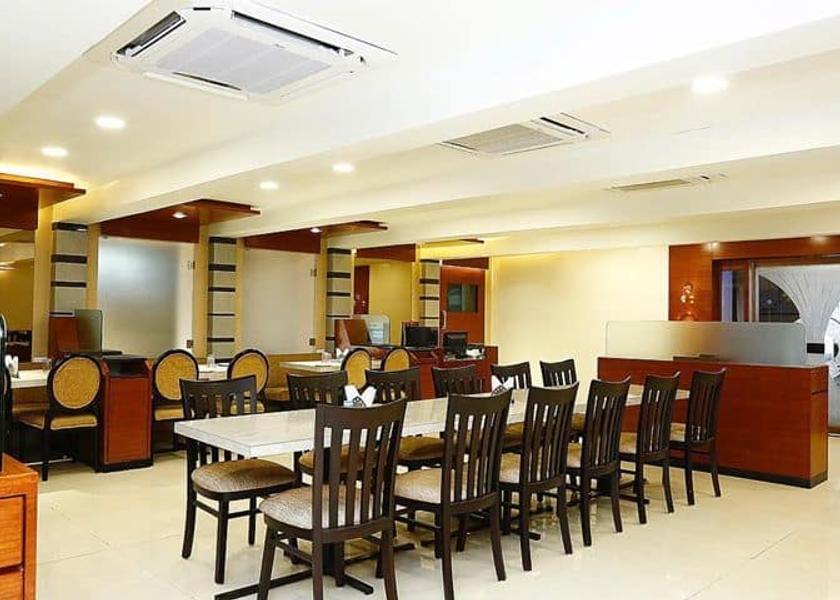 Maharashtra Ahmednagar Restaurant