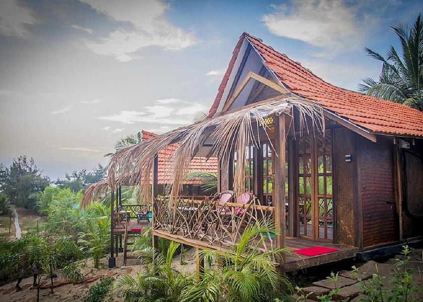 Goa Baga Hotel Exterior