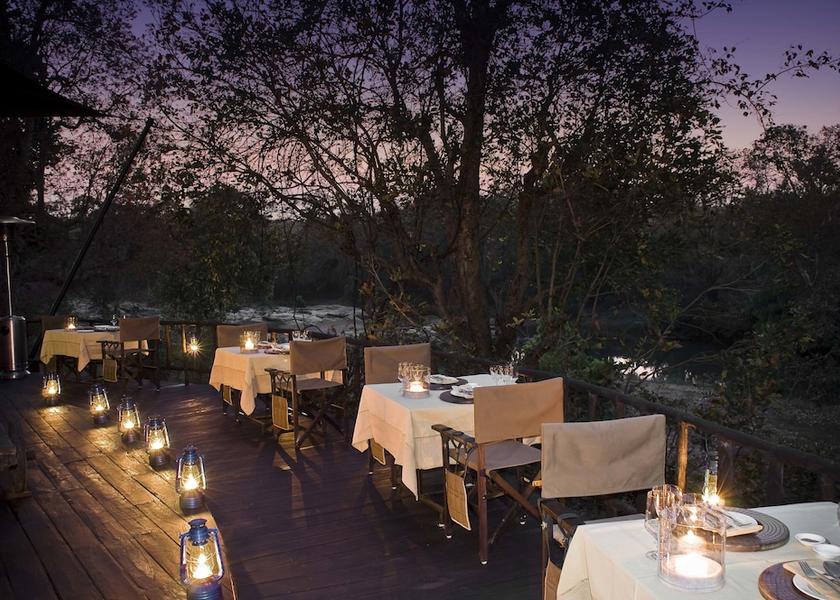 Madhya Pradesh Manjitola Outdoor Dining