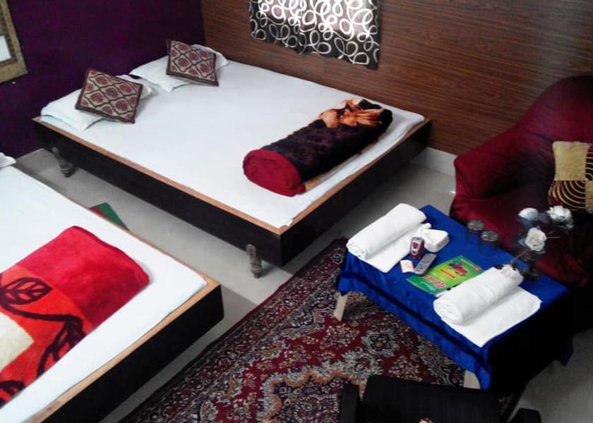 Jharkhand Deoghar AC Super Deluxe Four Bedded Room