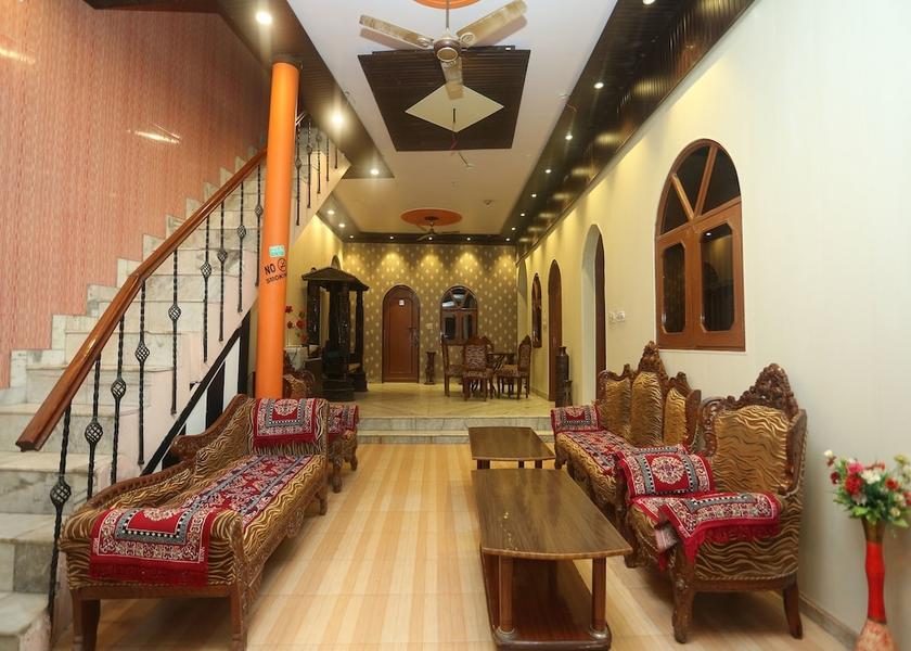 Uttar Pradesh Agra Lobby sitting area