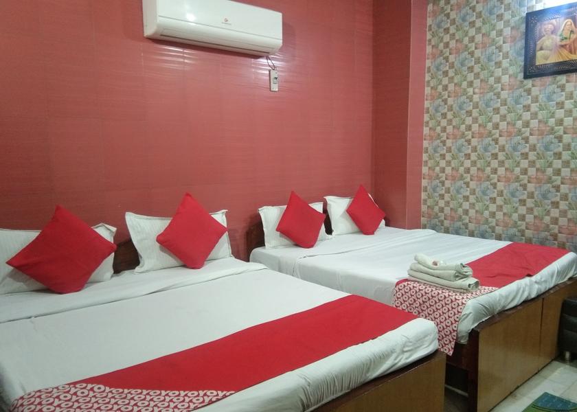 Uttar Pradesh Agra Deluxe AC Double Room