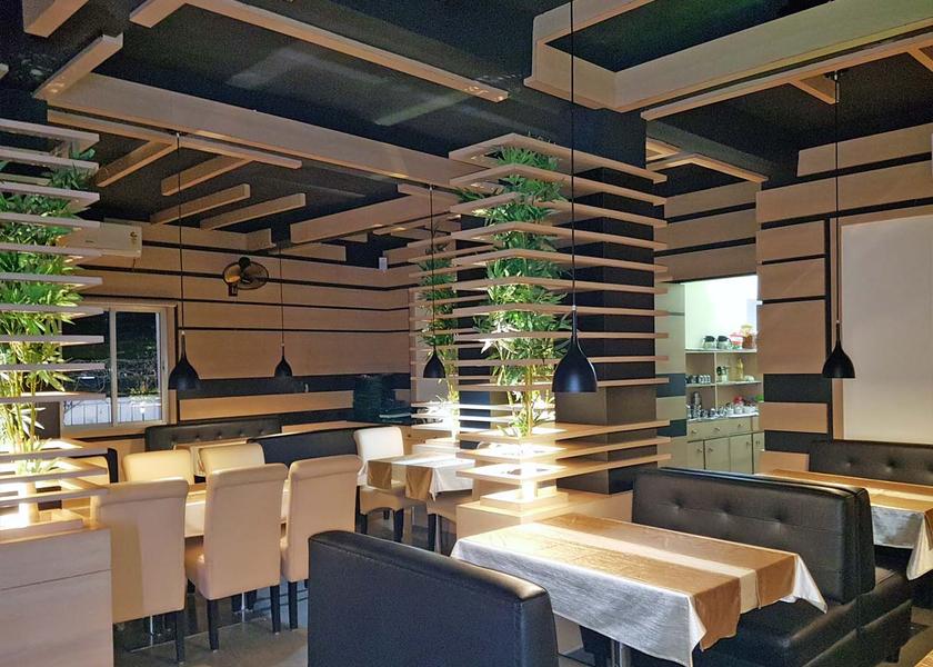 West Bengal Bolpur Food & Dining