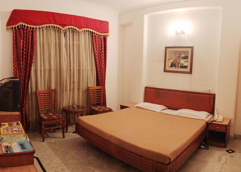 Punjab Pathankot Deluxe Room