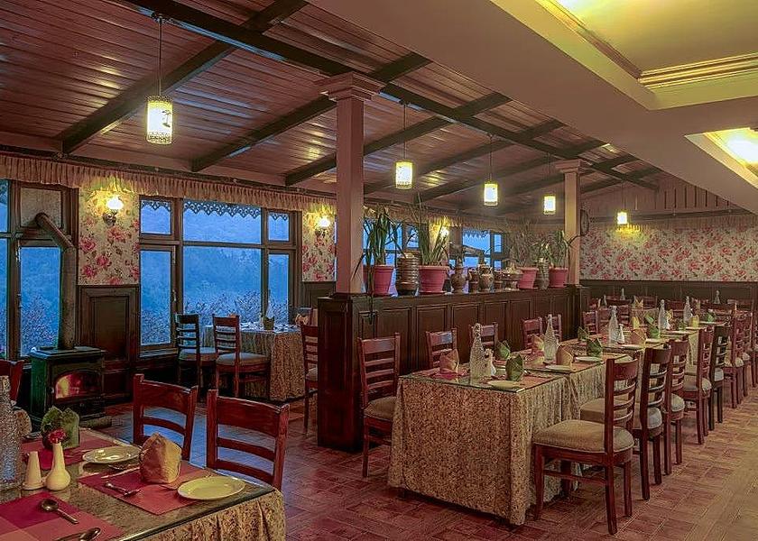 Uttar Pradesh Agra Food & Dining