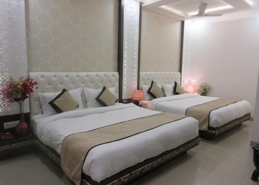 Uttar Pradesh Agra 1025