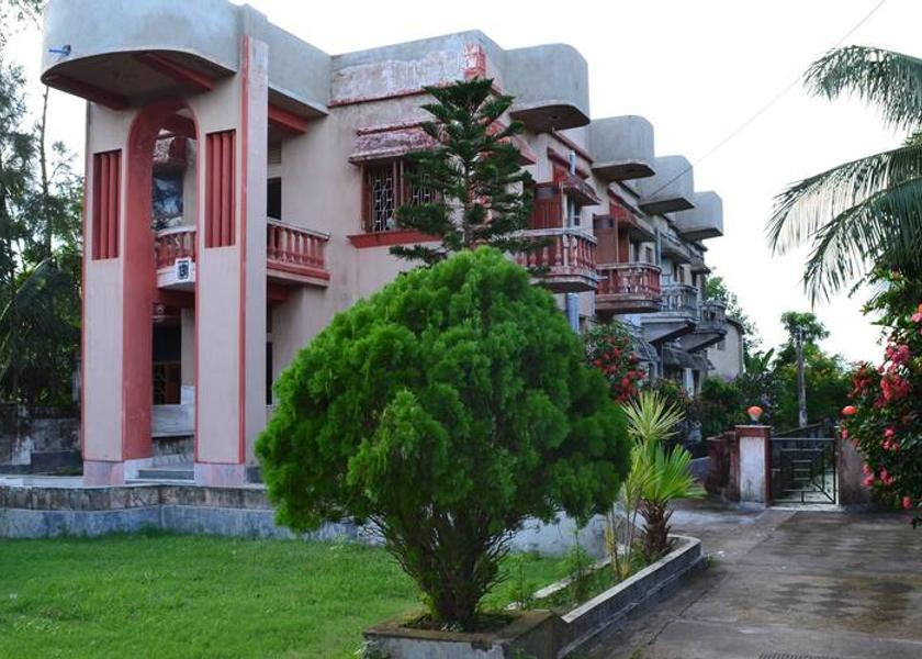 West Bengal Bakkhali sideview
