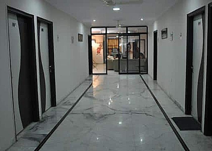 Uttar Pradesh Agra Lobby