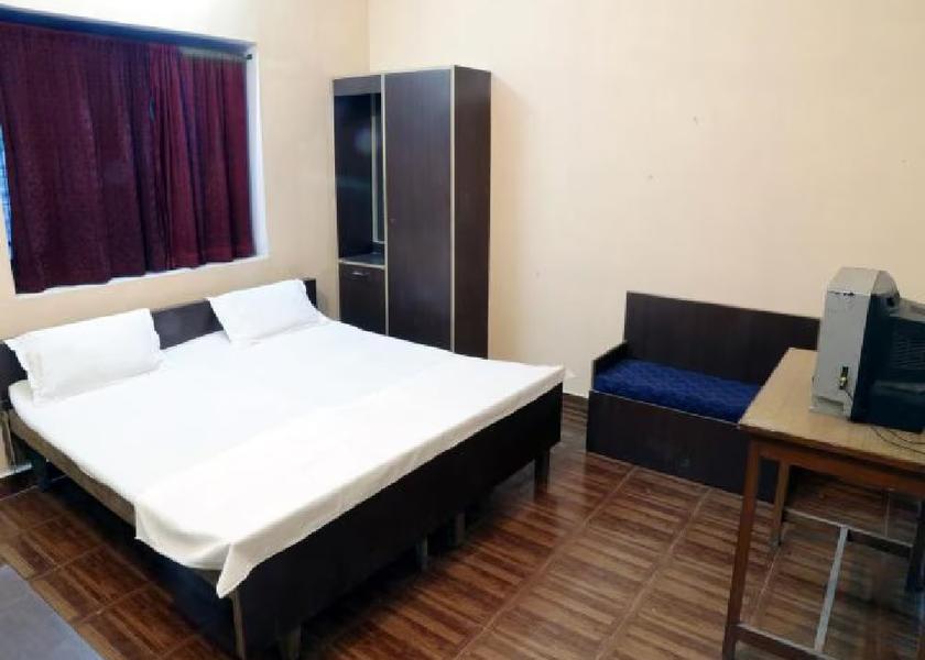 Uttar Pradesh Prayagraj Non AC Double bed