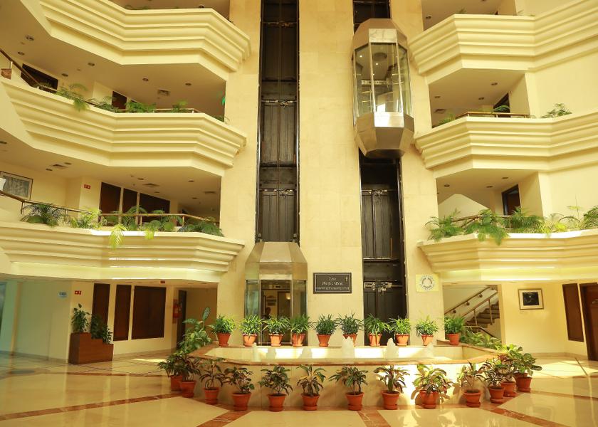 Punjab Chandigarh Hotel Exterior