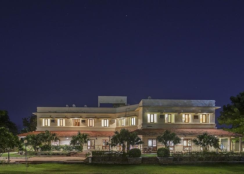 Rajasthan Ajmer Front of property - evening/night