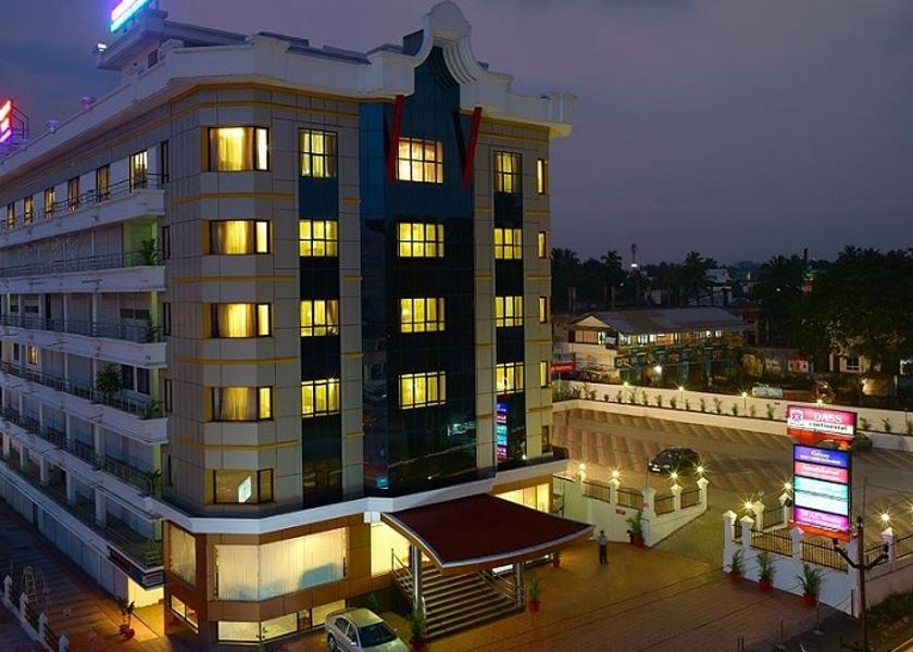 Kerala Thrissur Hotel Exterior