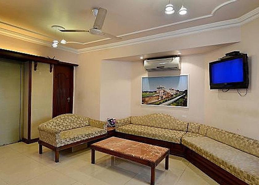 Madhya Pradesh Indore 1025